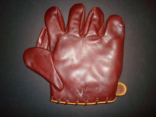 Victory Single Tunnel Web Front